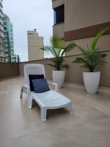 Andorinha Apartment | Apto vista mar com 3 quartos e churrasqueira, 4 min praia