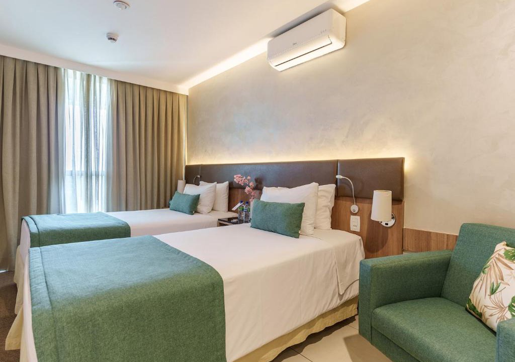 Setor Hoteleiro Norte Hotel | Athos Bulcão Hplus Executive