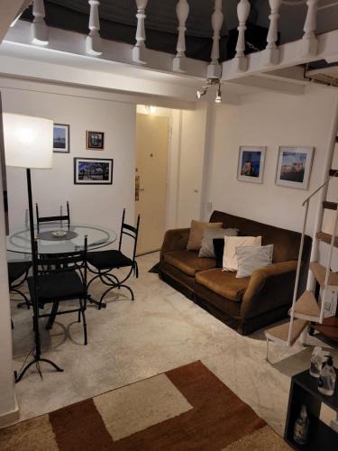 San Telmo Apartment | Ayacucho Classic in the heart of Recoleta