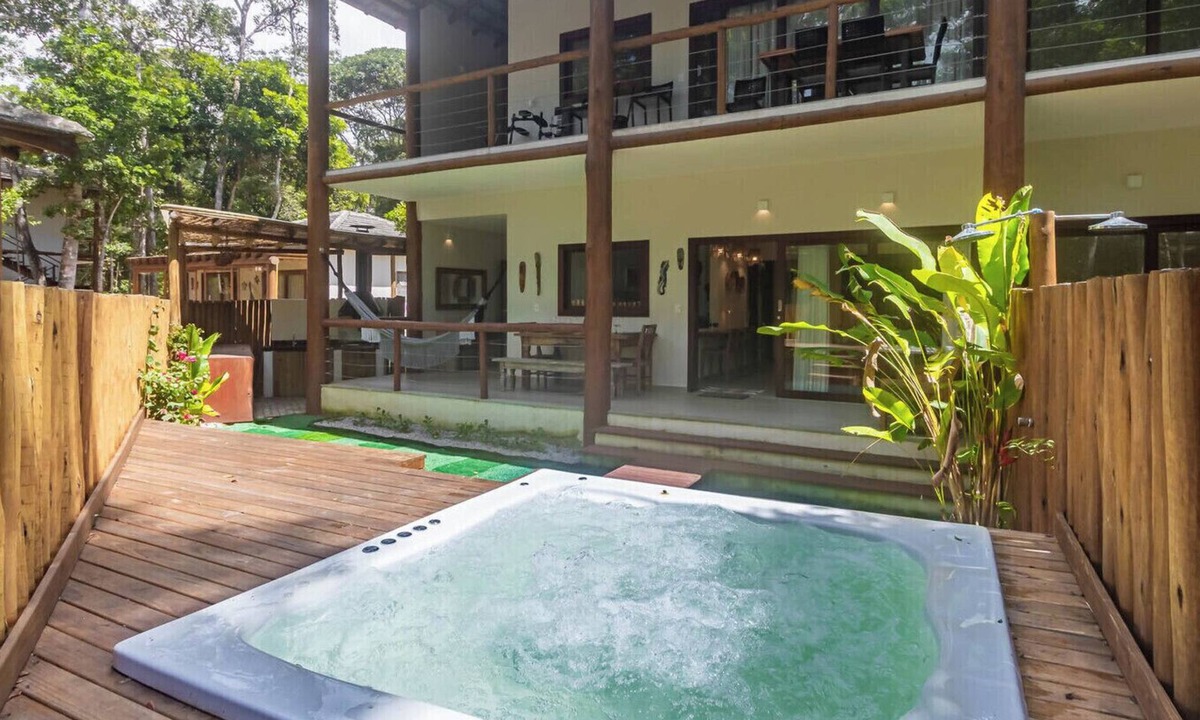 Porto Seguro Ski Chalet | Bangalô com Jacuzzi e Churrasqueira Privativa