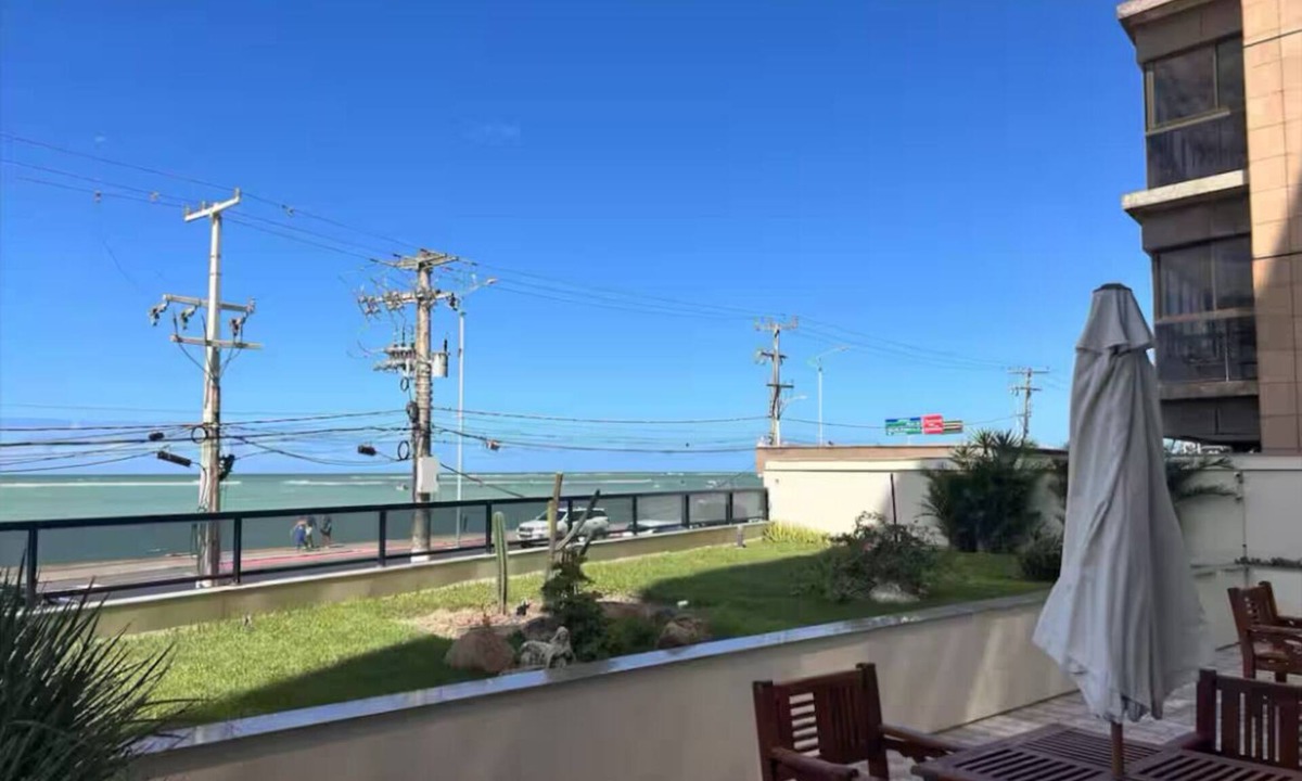 Jatiuca Apartment | Beachfront apartment with 2 bedrooms, 2 bathrooms and a balcony