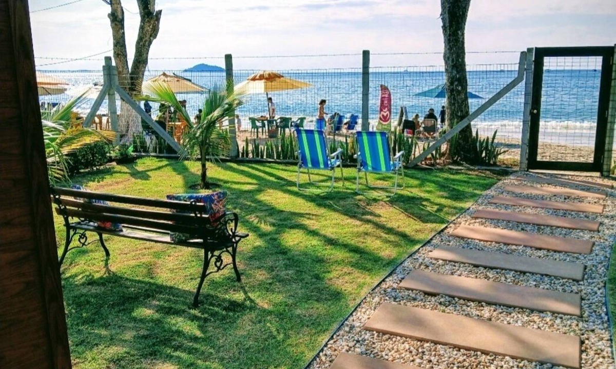 Praia da Armacao do Itapocoroi House | Beachfront house in Penha, SC