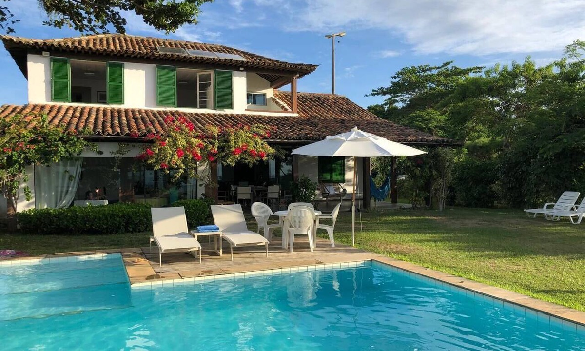 Porto Belo House | Beachfront house with 5 suites, private pool and ocean view.