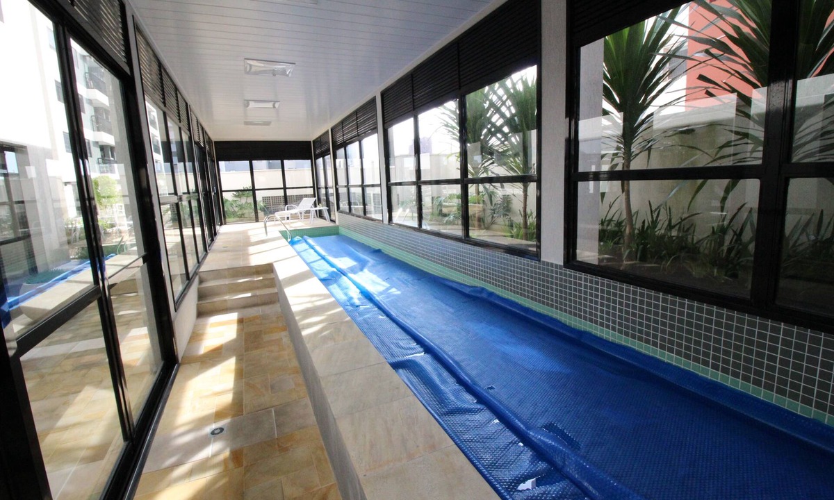 Cabral Apartment | Beautiful 3/4 bedroom apt being a Closed, 2 garages.