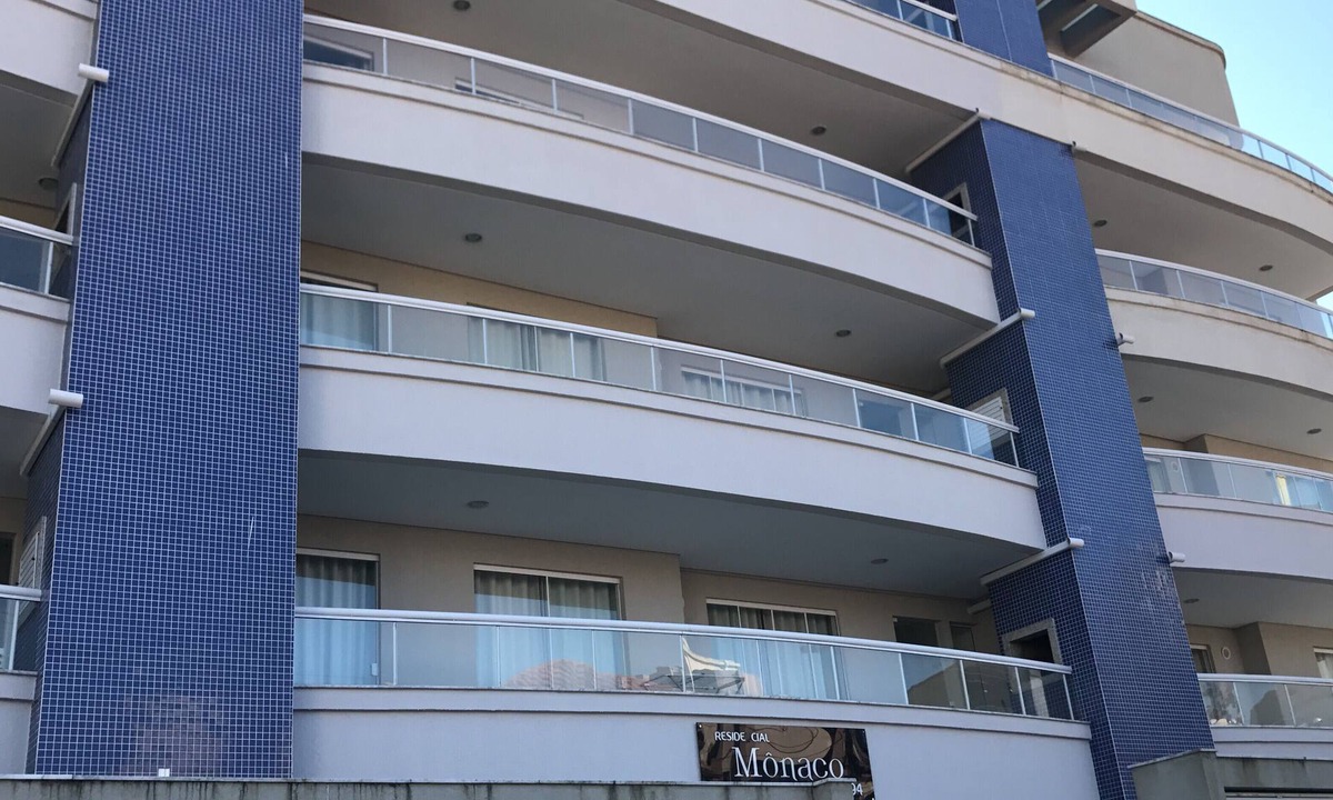 Bombas Apartment | Beautiful beachfront apartment, 100m from Bombas beach, Bombinhas SC