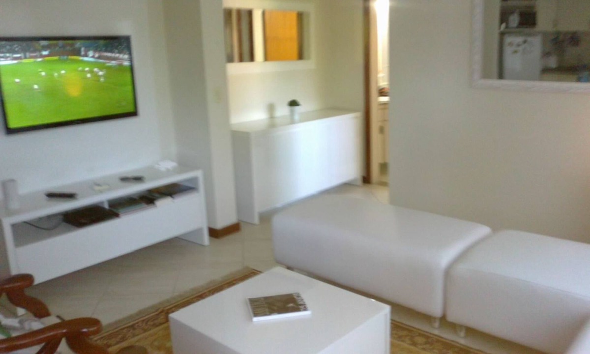 Lagoa da Conceicao Apartment | Beira da Lagoa da Conceição - Style and Elegance, near Mole and Joaquina beaches.