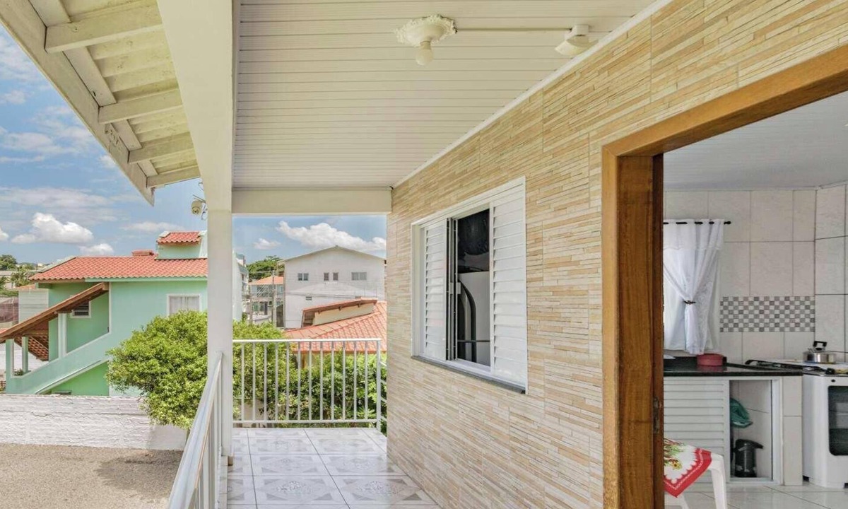 Santinho House | Bela casa a 250m da Praia Santinho Florianópolis