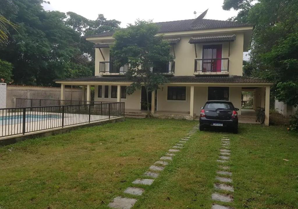 Saquarema House | Belissima casa em Itauna a 300 metros da praia