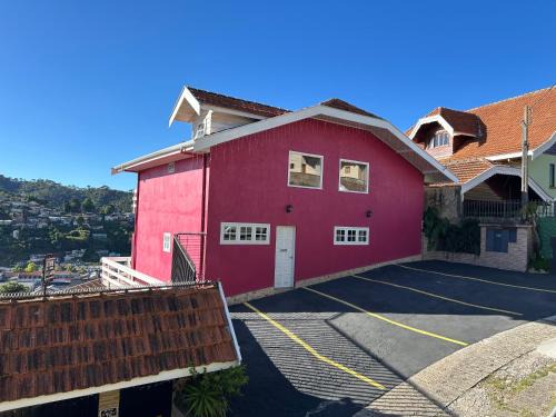 Abernessia House | Betume