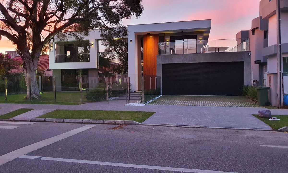 Jurere Internacional House | Modern High Standard Mansion on Av. Buzios