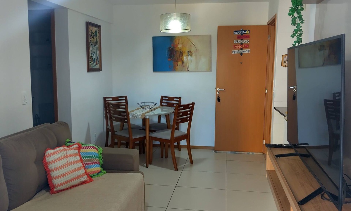 Praia de Itaparica Apartment | 2 bedroom apartment fully equipped 50mts from Praia de Itaparica Vila Velha.