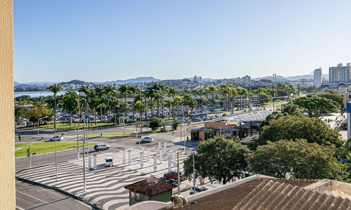 Centro Apartment | Bridge View | 250m from the Public Market #CA81