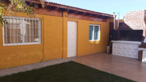 Vistalba Apartment | Bright, comfortable apartment in Lujan de Cuyo