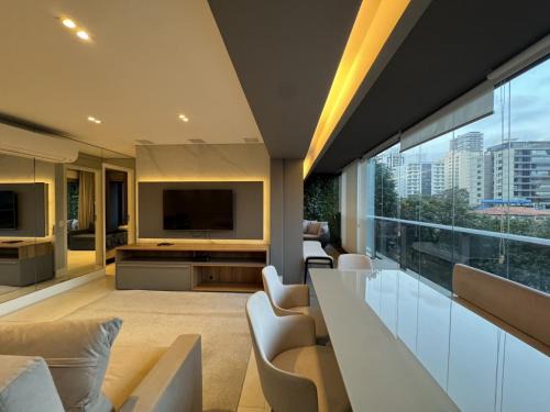 Brooklin Paulista Apartment | Brooklin 2 Suítes - Até 6 hóspedes - 2 Vagas Habitarte