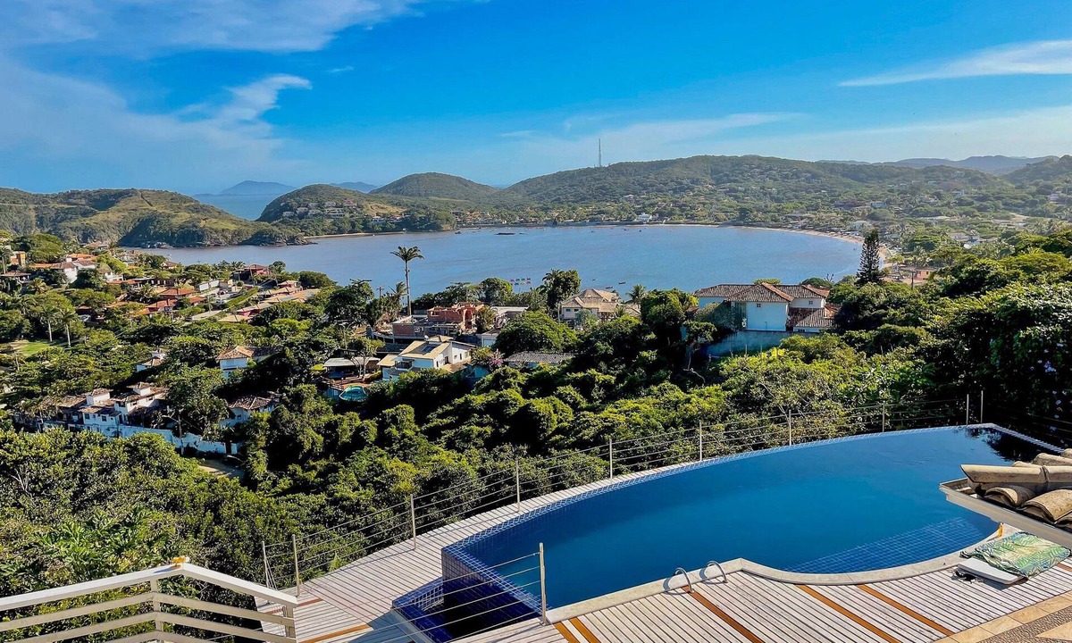 Buzios Villa | Buz012 - Beautiful 4 bedrooms villa with pool in Búzios