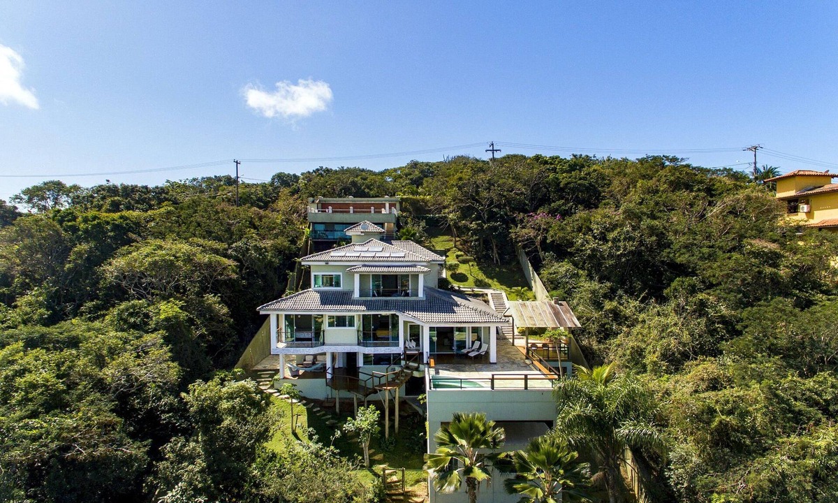 Buzios Villa | Buz056 - Luxury 4 bedroom villa with pool in Búzios