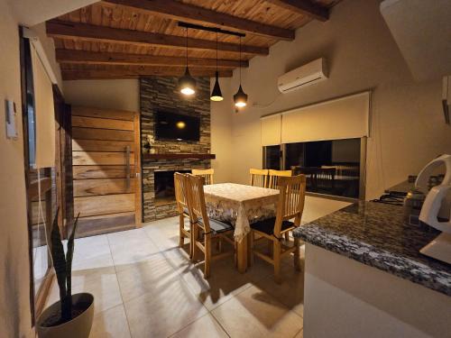 Rama Caida House | Cabañas Golden