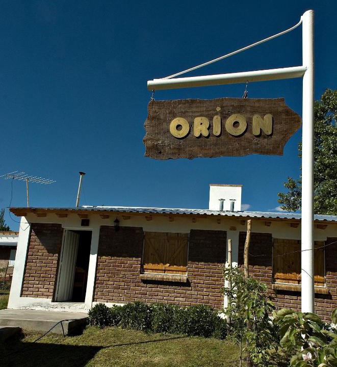 Salto Hostel | Cabañas Orión