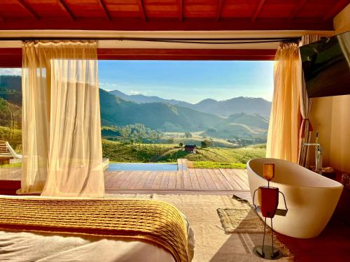 Goncalves House | Cabana Girassol com piscina aquecida e cesta para café da manhã