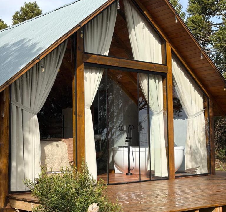 Bom Jardim da Serra Ski Chalet | Cabana Recanto das Nuvens