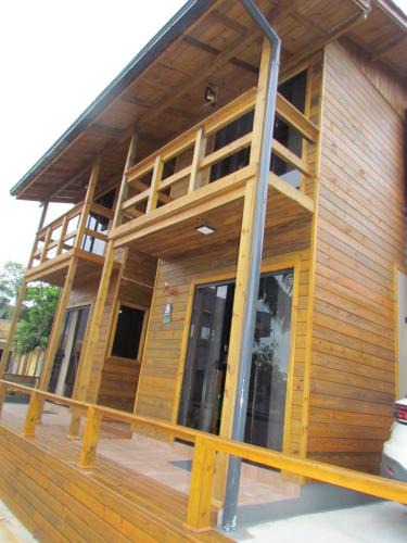 Governador Celso Ramos Ski Chalet | Cabanas Lupe - LUCAS