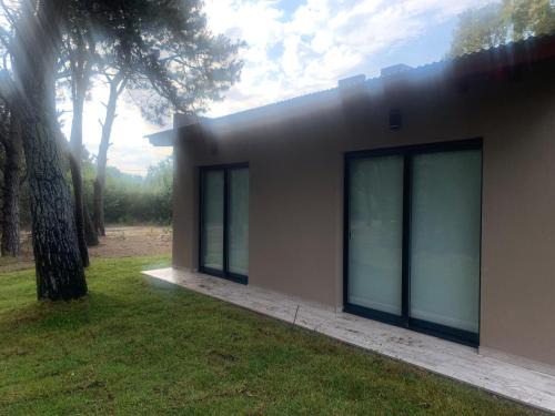 Costa del Este House | Camelias de mar