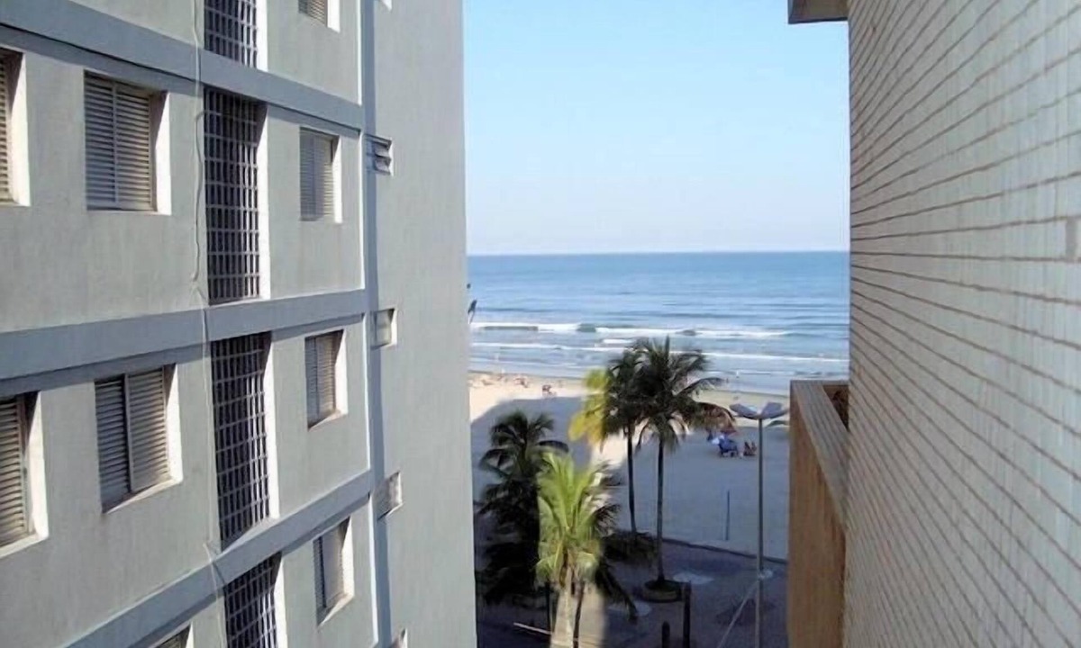 Praia Grande Apartment | Carnival 2019 for those who order for 12/31/2018 package 2,000.00 !