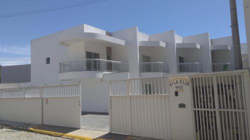 Prainha Apartment | Casa-6 Condomínio Elza em Arraial do Cabo