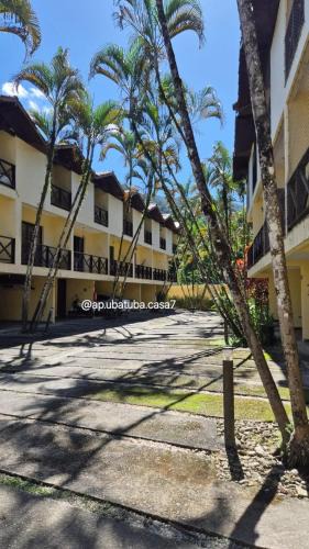 Umuarama House | Casa 6 Sossego e Aconchego Familiar com Wifi Piscina Churrasqueira
