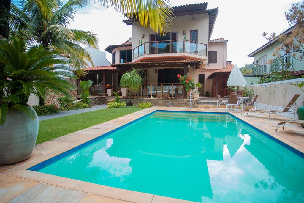 Itacoatiara House | Casa a 50m da Praia de Itacoatiara Niteroi RJ