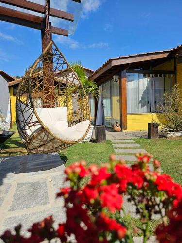Areal House | CASA AMARELA RECANTO Mesmo bairro da pizzeria Borgo Del Vino