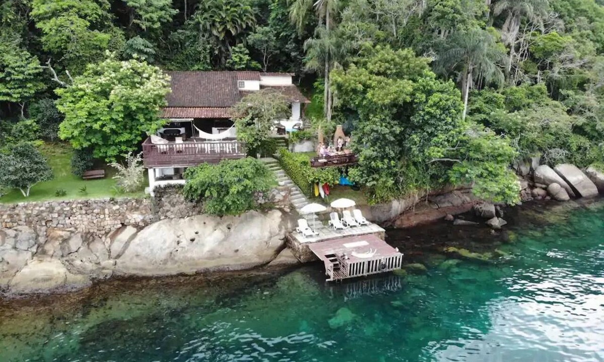 Ilha Grande House | Casa Aripeba | Exclusive Oceanfront Villa in Ilha Grande
