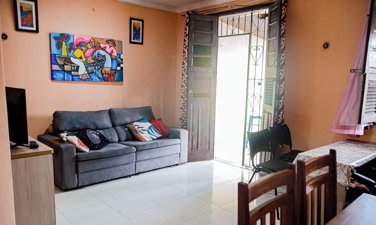Belem House | Casa bem equipada com WiFi e ótima localização