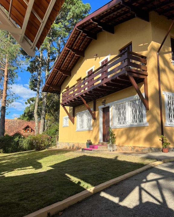 Campos do Jordao House | Casa centro do Capivari