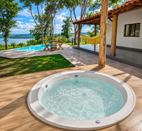 Alexania House | Casa com Jacuzzi Charme Corumbá
