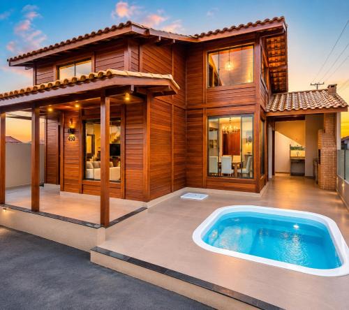 Sao Pedro da Aldeia House | Casa com piscina Alto Padrão Refúgio Wood House