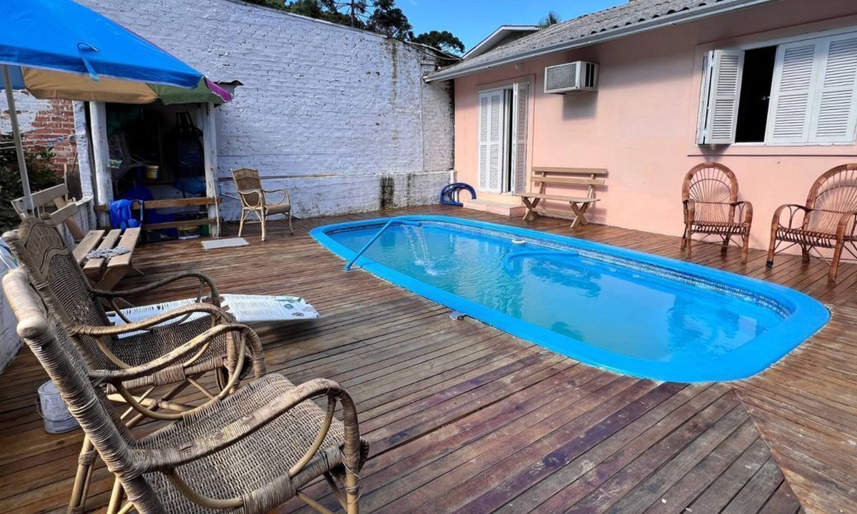 Caxias do Sul House | Casa com Piscina, Churrasqueira e Mesa de Bilhar