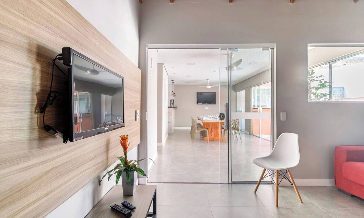 Canasvieiras Apartment | Casa com Piscina a 7 minutos da Praia Qj1126