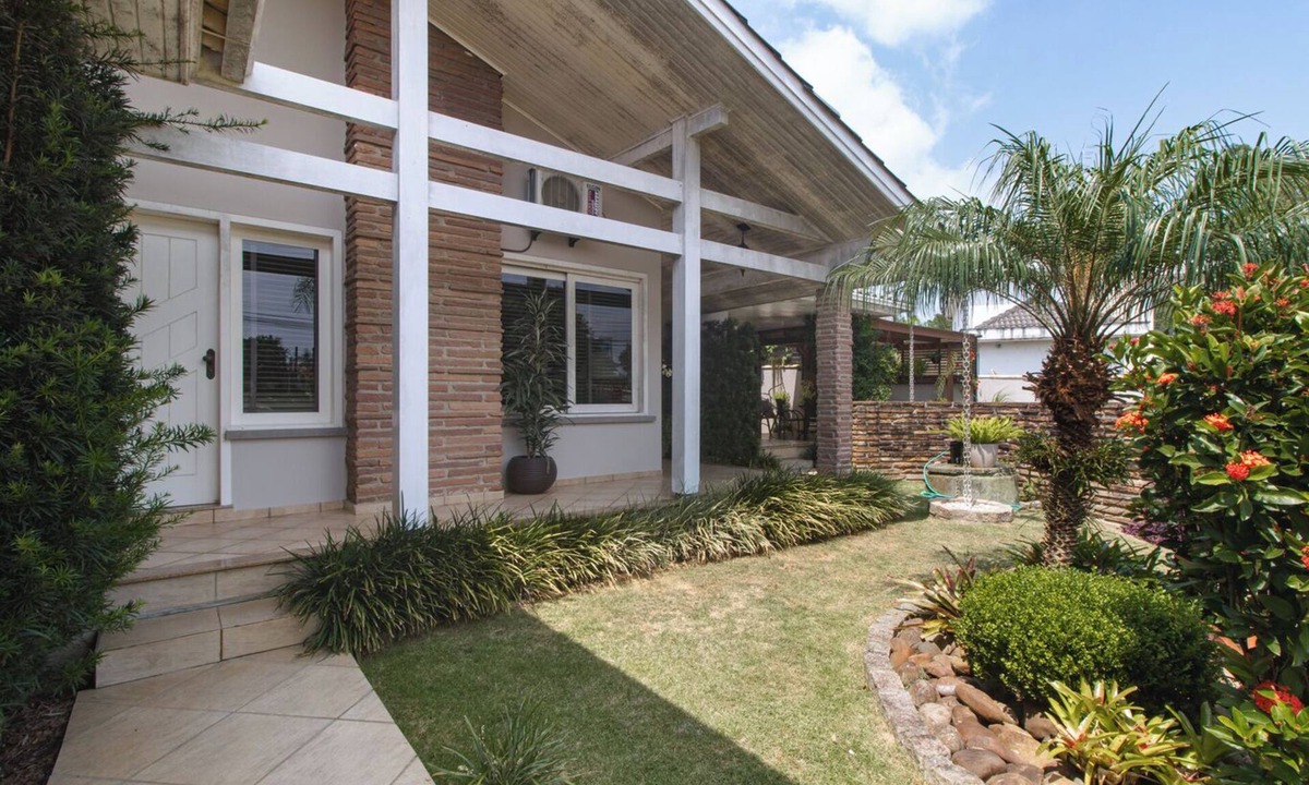 Pinheirinho House | Casa com piscina, churrasq e Wi-Fi em Criciúma/SC
