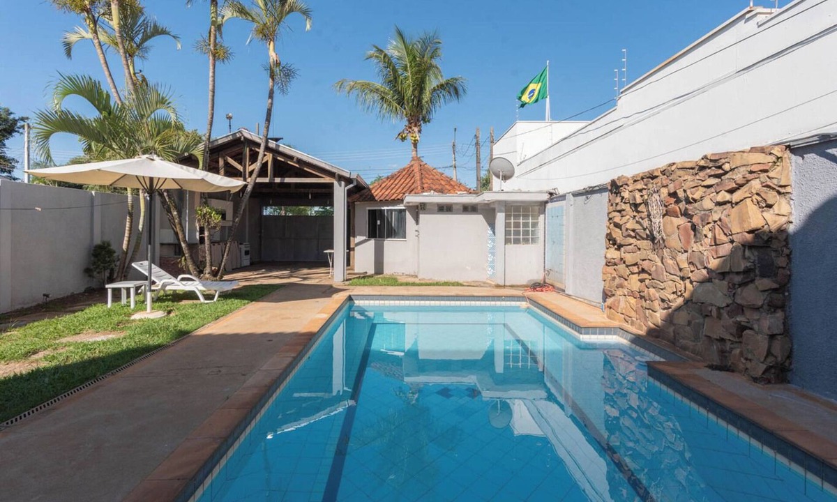 Sao Carlos House | Casa com Piscina e Churrasqueira no Parque Fehr