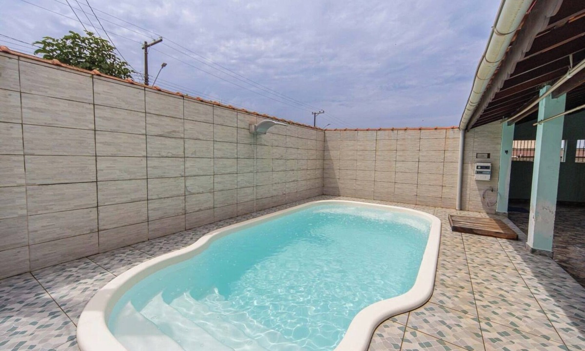 Jardim Marcia House | Casa com Piscina e Garagem a 550m da Praia
