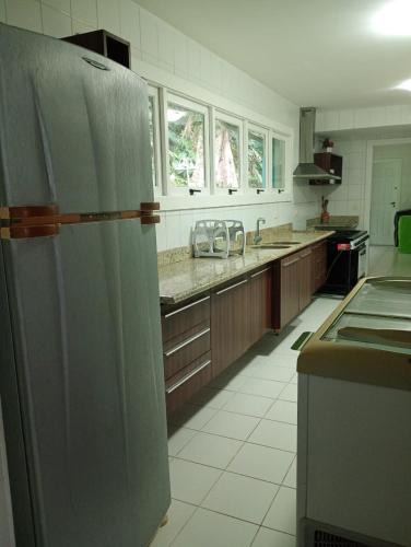 Mambucaba House | Casa com praia particular com vista incrível em Angra dos Reis