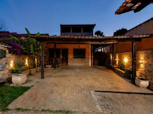 Itaborai House | Casa Completa 2 Quartos - Temporada Urbana 02