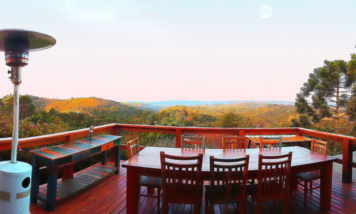 Campos do Jordao House | Casa Completa Para Temporada em Campos do Jordão