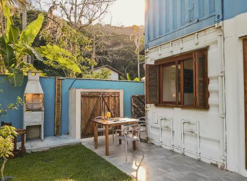 Mariscal Villa | Casa Container Charmosa | Área Gourmet e Conforto