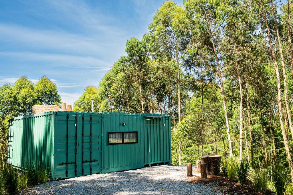 Flores da Cunha House | Casa Container FIGO em meio a natureza na Serra Gaúcha