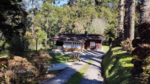 Jardim Europa Ski Chalet | Casa da Araucária em Campos do Jordão próximo ao Capivari