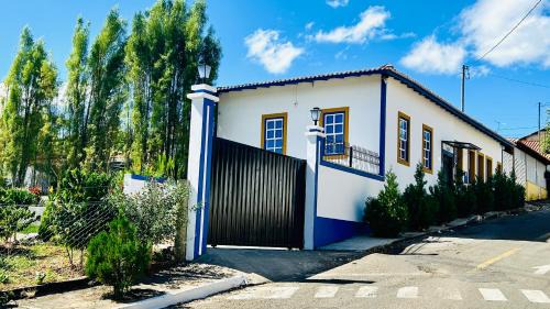 Sao Jose da Barra House | Casa da Dóta no paraíso de Furnas e Capitólio