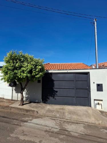 Sao Jose da Barra House | casa da Roberta SJB capitólio