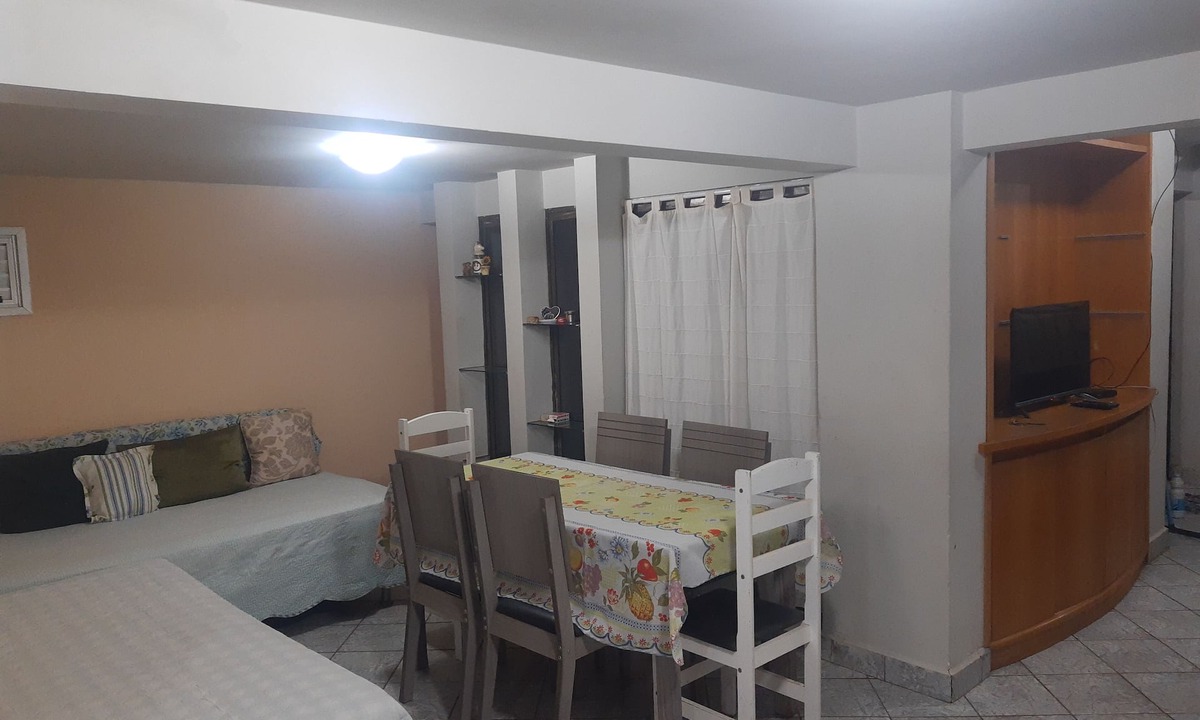 Colina Verde Apartment | Casa de hóspedes em ótimo bairro.